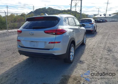 2020 Hyundai Tucson Value z USA, uszkodzony, nr VIN KM8J3CA45LU271577